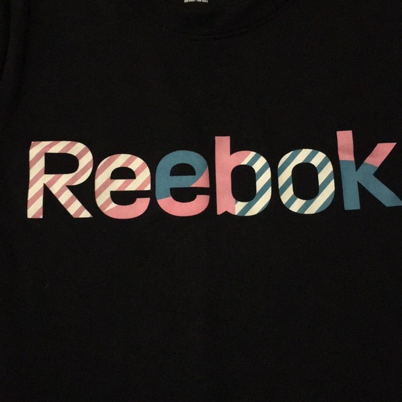 Black Reebok t shirt - Picture 2 of 2